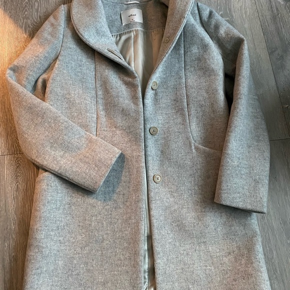 Aritzia Cocoon coat - Picture 3 of 3